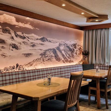 Gasthof Pension Santeler Sankt Leonhard im Pitztal Dış mekan fotoğraf