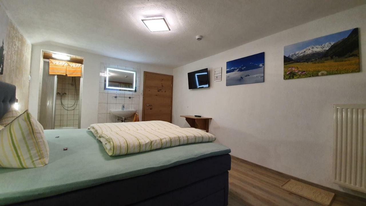 Gasthof Pension Santeler Sankt Leonhard im Pitztal Dış mekan fotoğraf