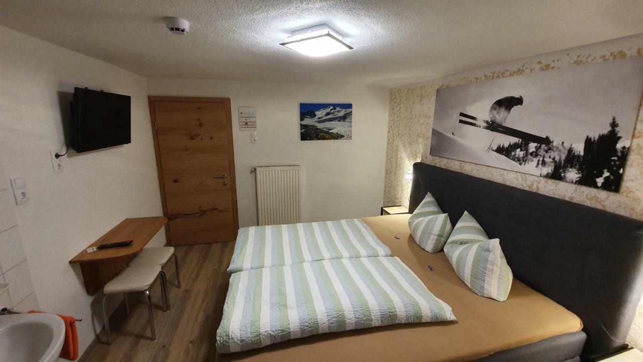 Gasthof Pension Santeler Sankt Leonhard im Pitztal Dış mekan fotoğraf